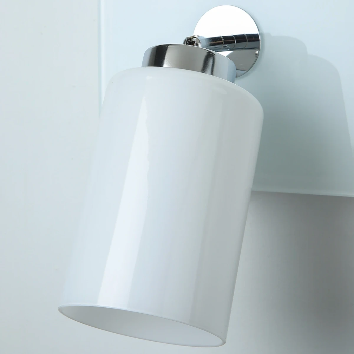 Wall sconce detail and scene